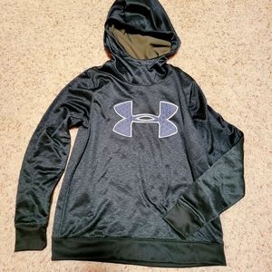 Under armour hoodie, fall transition piece